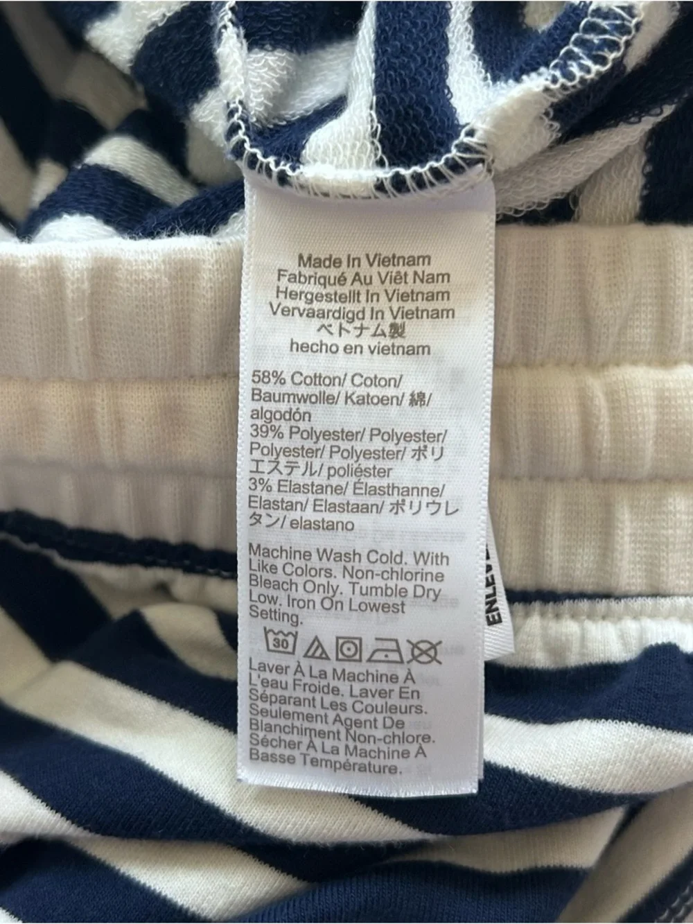 J. Crew Women’s Medium Striped Mariner Jersey Shorts Navy Blue White Drawstring - Picture 6 of 7